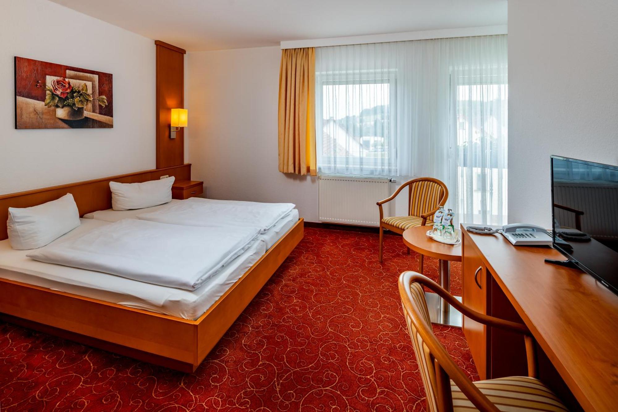 Hotel Zur Post ピルナ エクステリア 写真